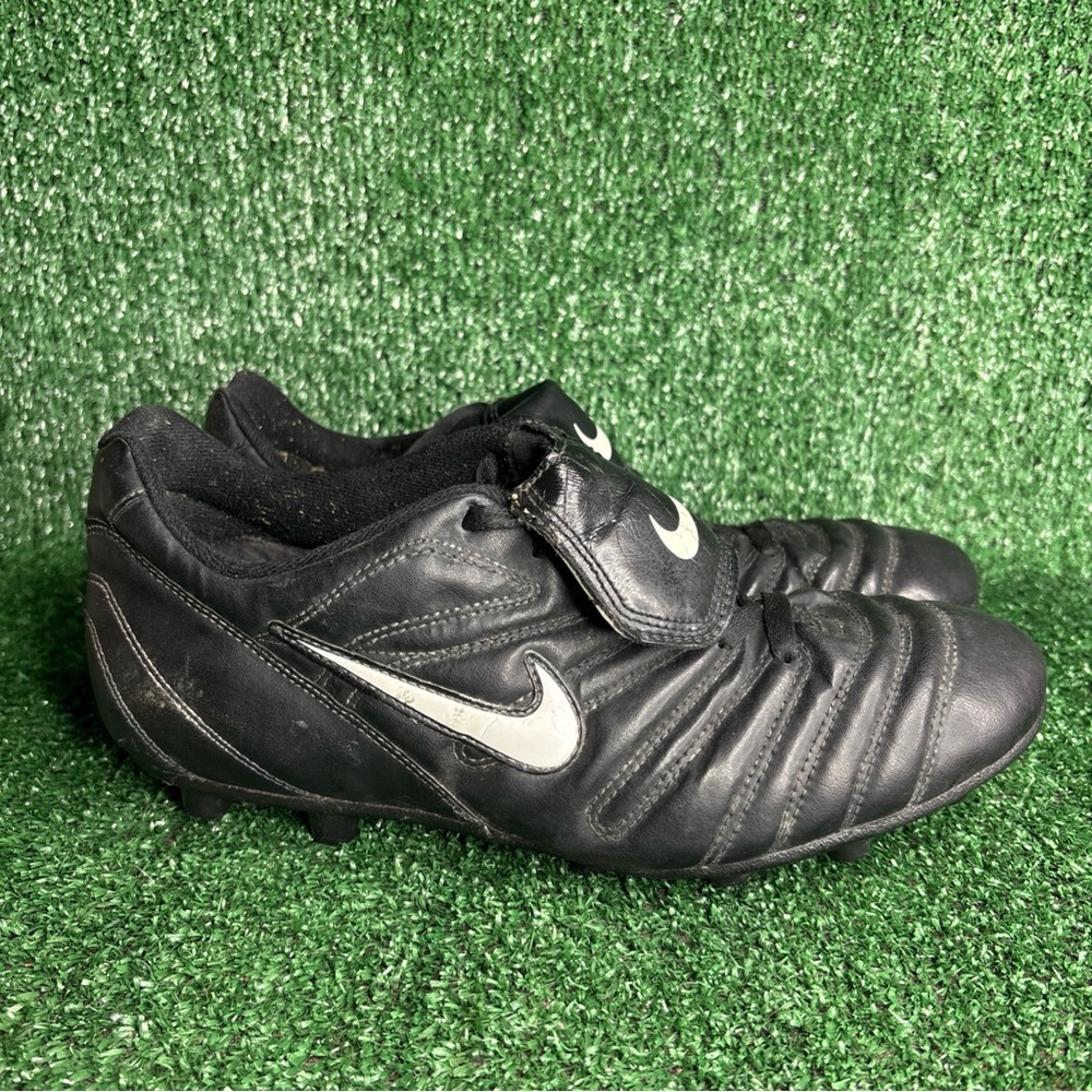 Nike Tiempo 650 Soccer Cleats‎ Men’s 11.5 Black Leather Vintage VTG